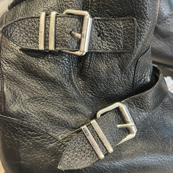 Zara Leather Biker Ankle Boot Black Moto Buckle Chunky Fur Lined Size 9 - Picture 2 of 16